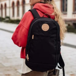 Online Urban, Black Sekk